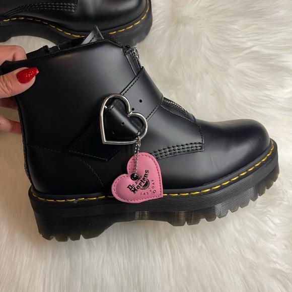 💝 Brand New Authentic  Lazy Oaf x Doc Marten Collaboration Boot Size 11 NWOB - Picture 10 of 17